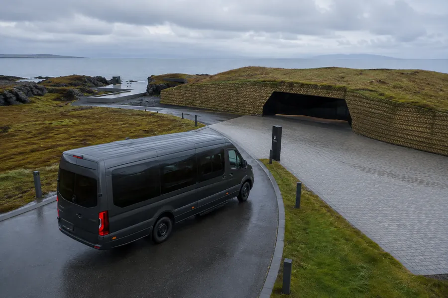 Shuttle transfer from Reykjavík to Sky Lagoon